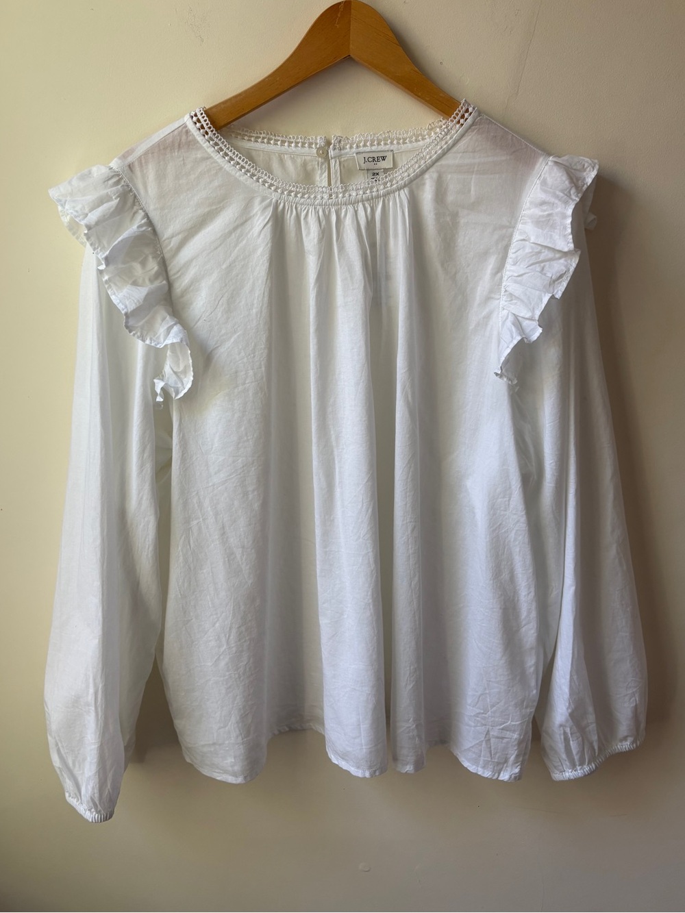 NWT J. Crew White Ruffle-Shoulder Long Sleeve Blouse - Picture 4 of 13